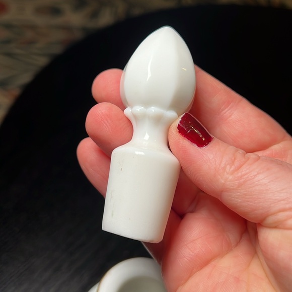 Westmoreland Paneled Grape Milk Glass Perfume Cologne Bottle - Picture 5 of 10